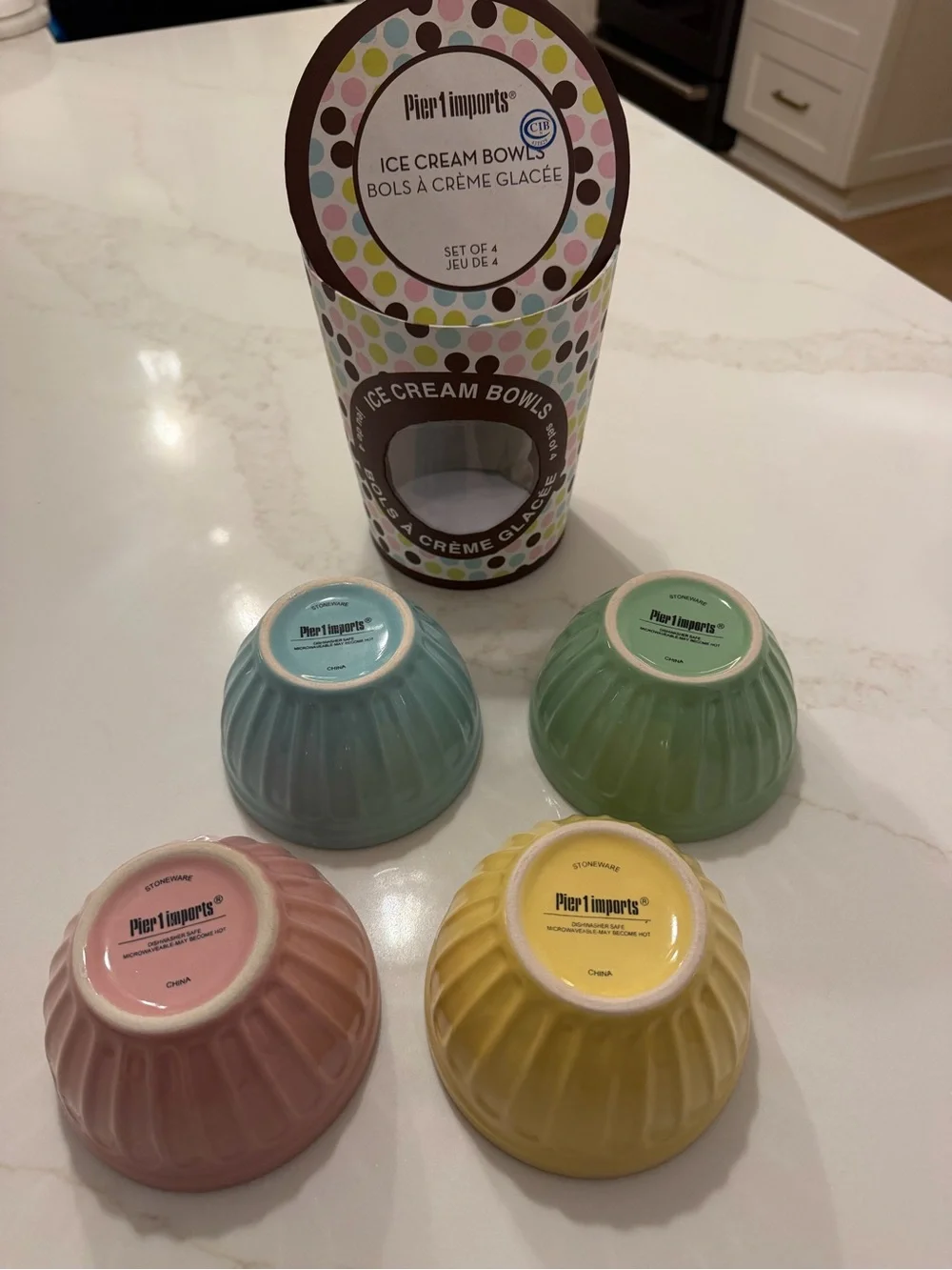Pier One Ceramic Ice Cream Bowls, Set of 4, New In box, Multicolor, Collectible